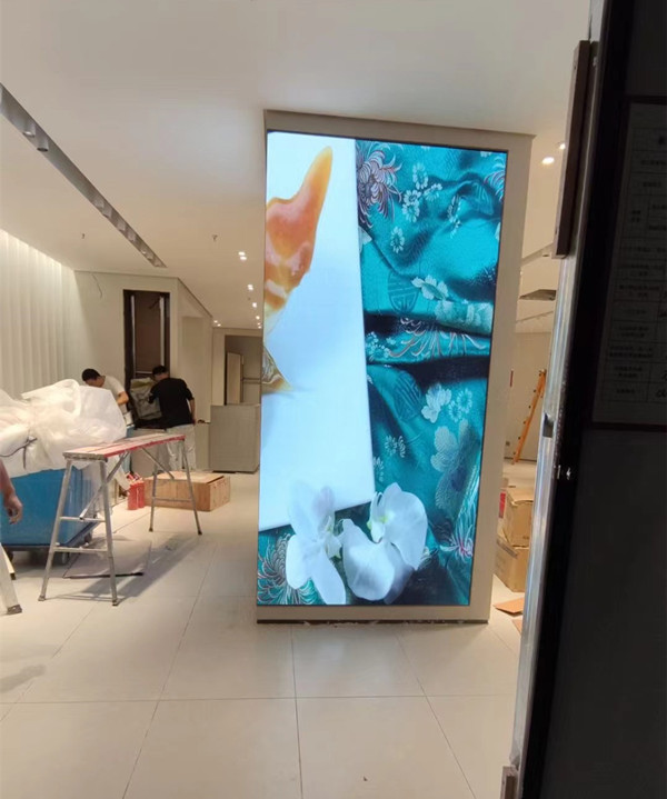 铁力商场门店转角LED显示屏